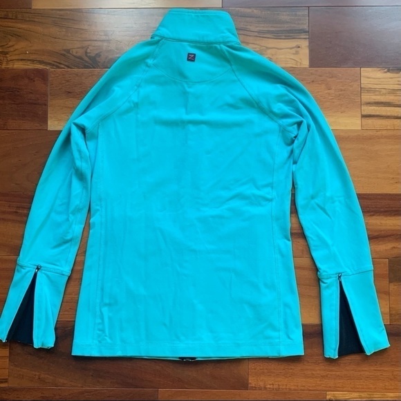 Zobha Essential zip up Jacket - Picture 8 of 10